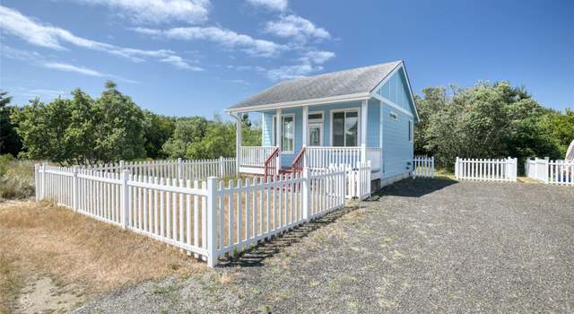 Photo of 440 Marine View Dr SW #3, Ocean Shores, WA 98569