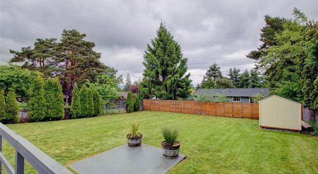 Photo of 324 N 17th St, Mount Vernon, WA 98273