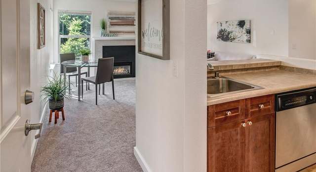 Photo of 9805 Avondale Rd NE Unit T253, Redmond, WA 98052