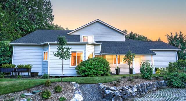 Photo of 2178 28th St, Bellingham, WA 98225
