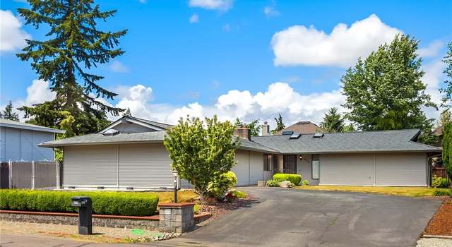 Photo of 4512 NE 24th St, Renton, WA 98059