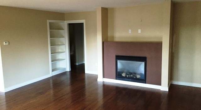 Photo of 6604 Lake Washington Blvd SE, Newcastle, WA 98056