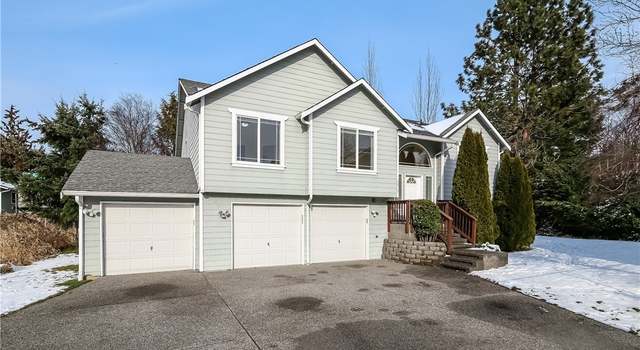 Photo of 8010 NE 143rd St, Kirkland, WA 98034