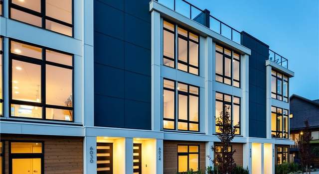 Photo of 6020 SW Admiral Way, Seattle, WA 98116
