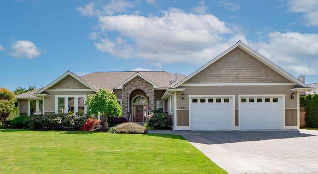 Photo of 8685 Ashbury Ct, Blaine, WA 98230