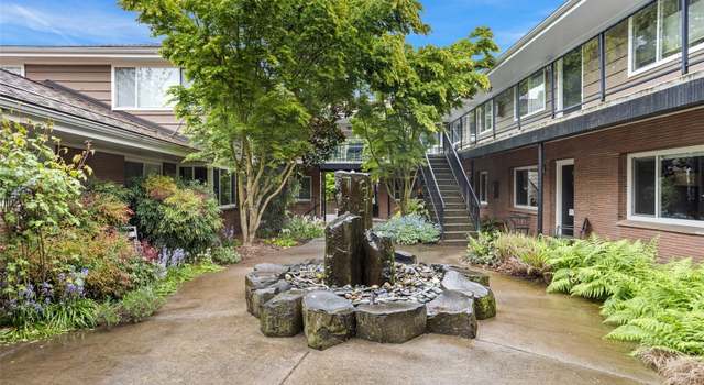 Photo of 526 17th Ave E #4, Seattle, WA 98112