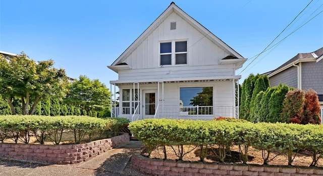Photo of 640 Dayton St, Edmonds, WA 98020