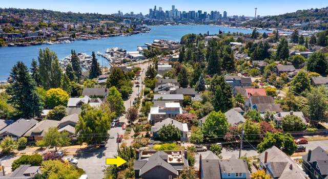 Photo of 2218 N 38th St, Seattle, WA 98103