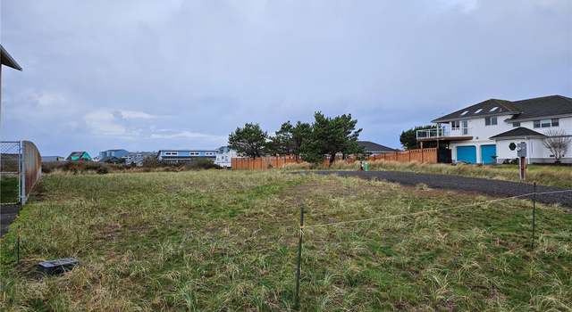 Photo of 1275 Channel Ave SW, Ocean Shores, WA 98569