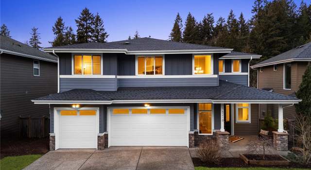 Photo of 15210 NE Woodland Pl, Woodinville, WA 98072