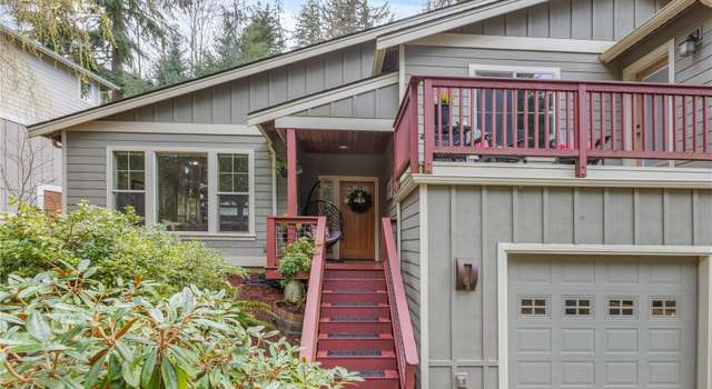 Photo of 13 Louise View Dr, Bellingham, WA 98229