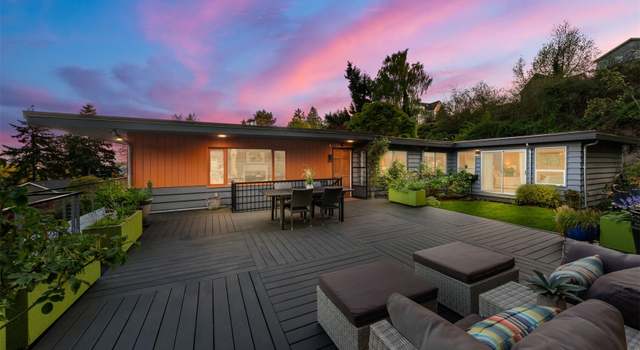 Photo of 2947 25th Ave W, Seattle, WA 98199