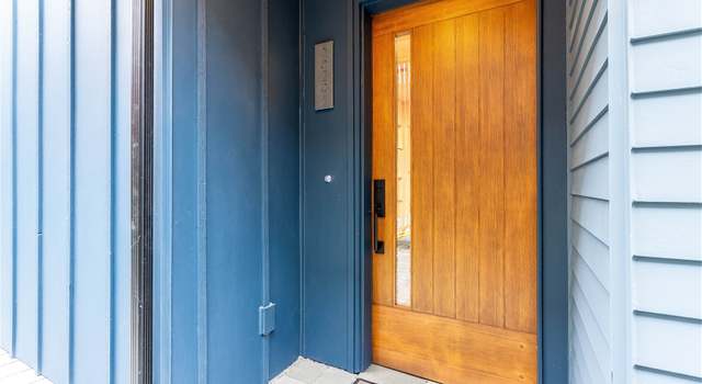 Photo of 3629 A Fremont Ave N, Seattle, WA 98103