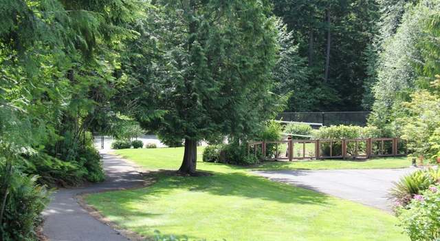 Photo of 10500 221st Ln NE #204, Redmond, WA 98053