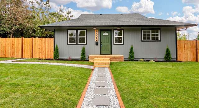 Photo of 4522 N 10th St, Tacoma, WA 98406