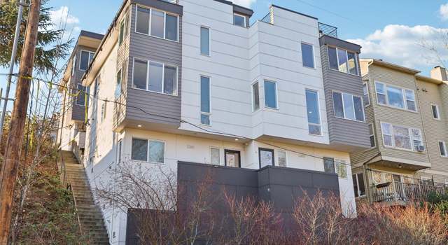 Photo of 2303 W Lynn St, Seattle, WA 98199