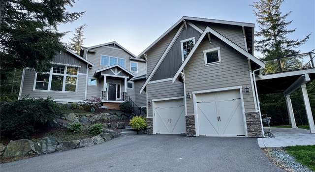Photo of 11871 Sunrise Plateau Dr, Anacortes, WA 98221