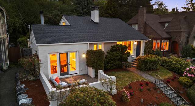 Photo of 3249 Conkling Pl W, Seattle, WA 98119