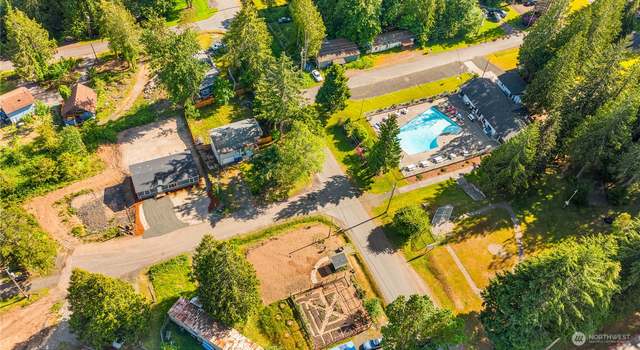 Photo of 20 E View Pl, Shelton, WA 98584