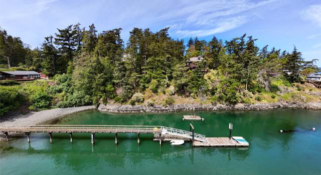 Photo of 99 Polaris Point Rd, Anacortes, WA 98221