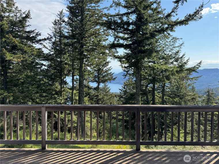 Photo of 1052 Vusario Ln Orcas Island, WA 98245