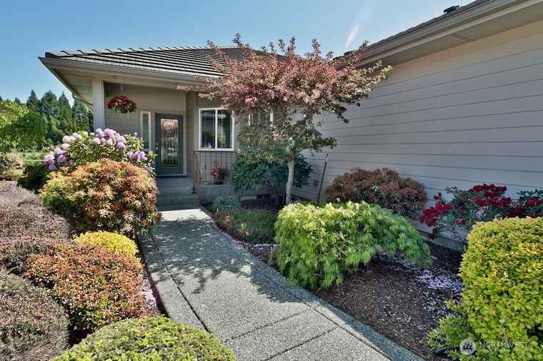 Photo of 260 Cascadia Loop Sequim, WA 98382