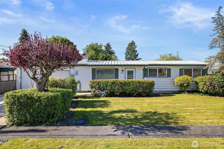 Photo of 1496 E Mason Ave Buckley, WA 98321