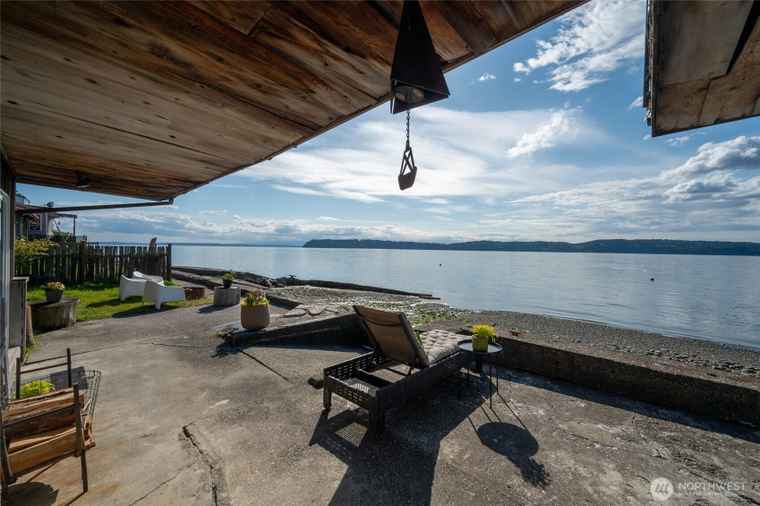 Photo of 8204 Naketa Beach Walk Mukilteo, WA 98275