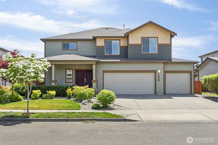 Photo of 1431 Van Sickle Ave Buckley, WA 98321