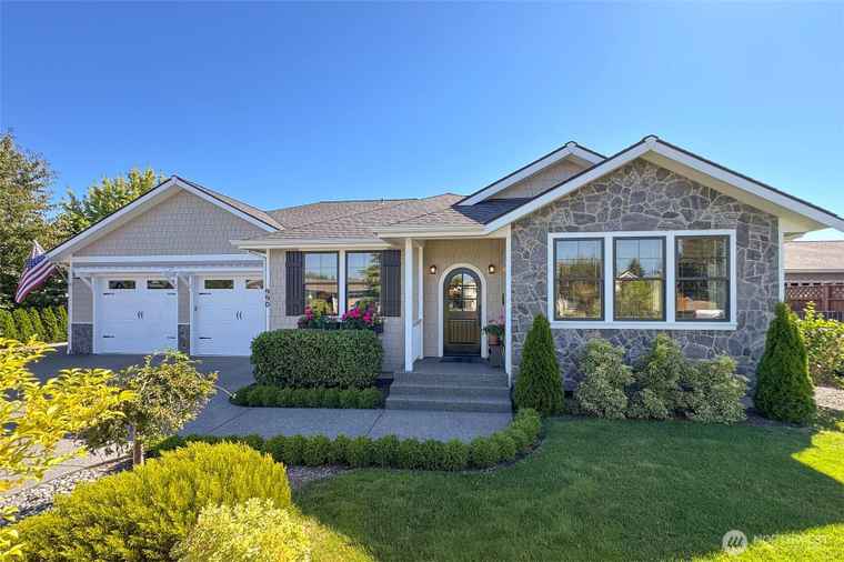 Photo of 990 New Meadows Loop Sequim, WA 98382