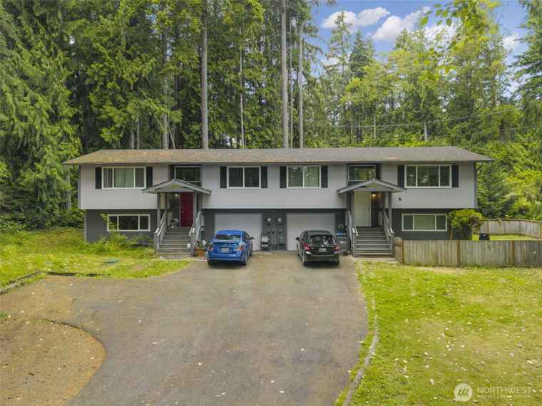 Photo of 8727 Dickey Pl NW Silverdale, WA 98383