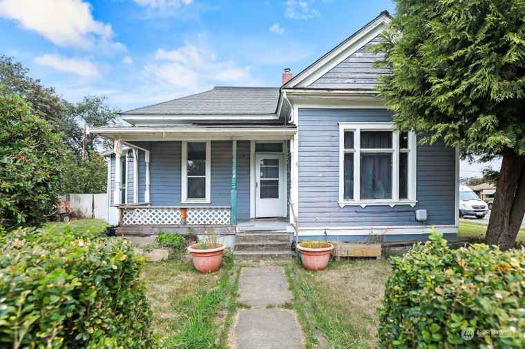 Photo of 1123 6th St Marysville, WA 98270