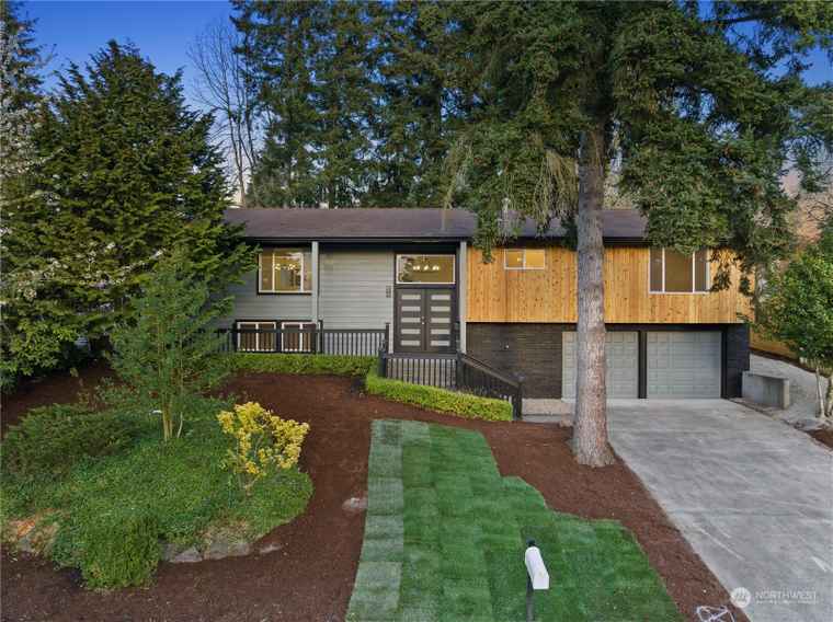 Photo of 32224 24th Ave SW Federal Way, WA 98023