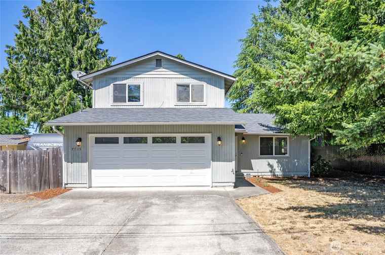 Photo of 7715 24th St W University Place, WA 98466