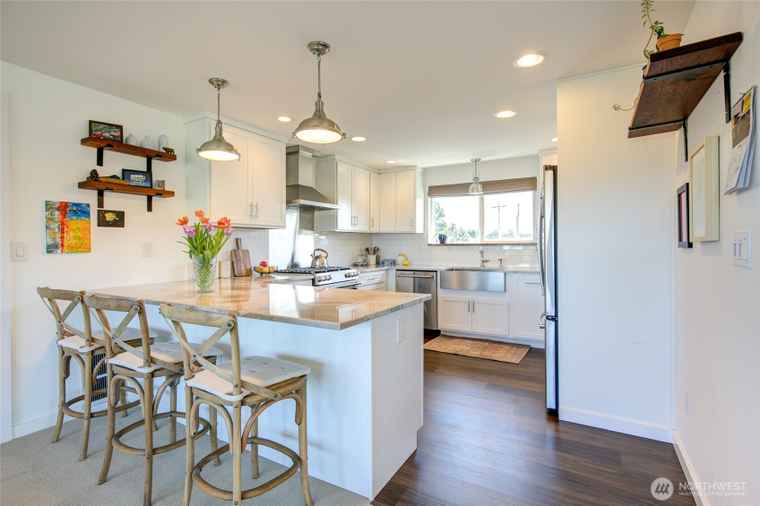 Photo of 641 Ocean Shores Blvd SW Ocean Shores, WA 98569