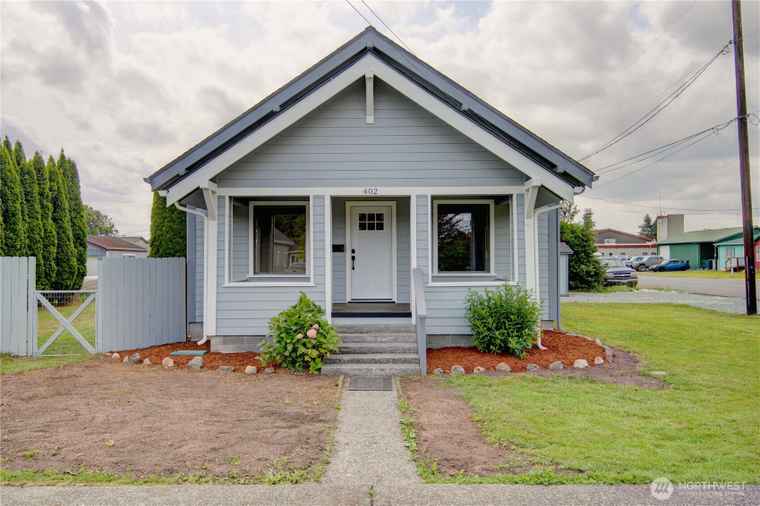 Photo of 402 Puget St Sedro Woolley, WA 98284