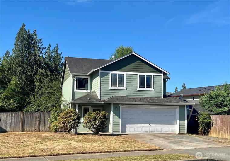 Photo of 302 Hemming Way Granite Falls, WA 98252