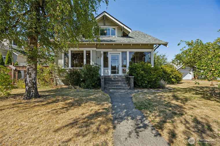Photo of 668 NW Folsom St Chehalis, WA 98532