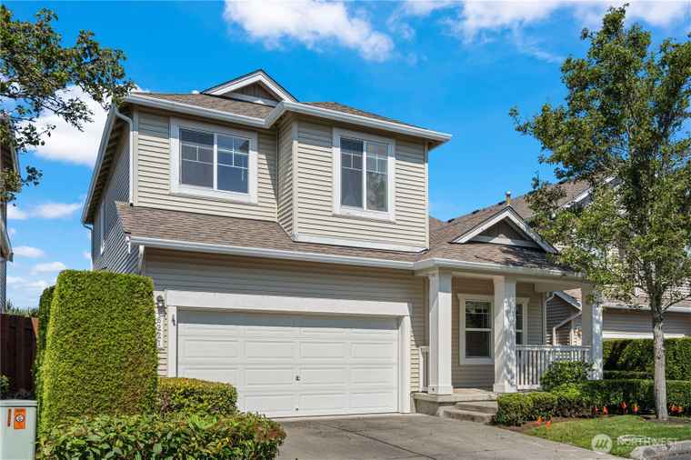 Photo of 6221 Elizabeth Ave SE Auburn, WA 98092