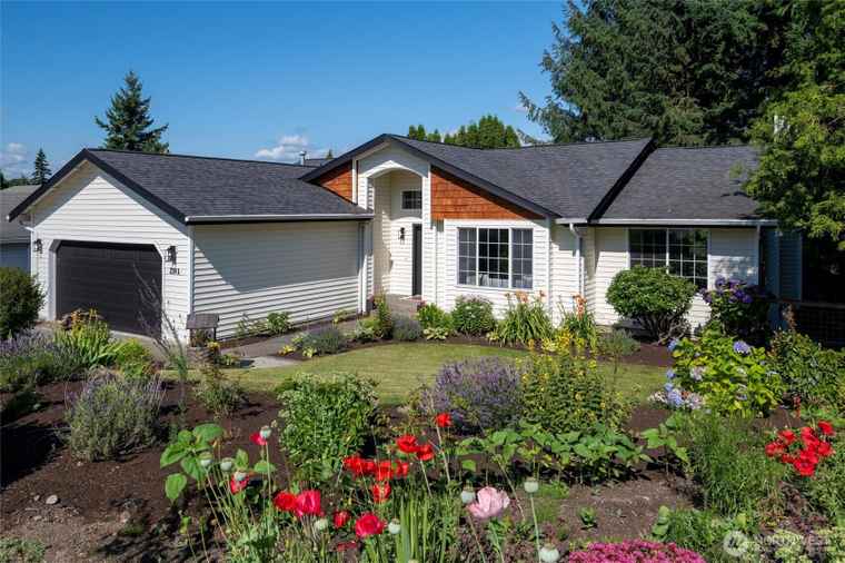 Photo of 2141 Jason Ct Ferndale, WA 98248