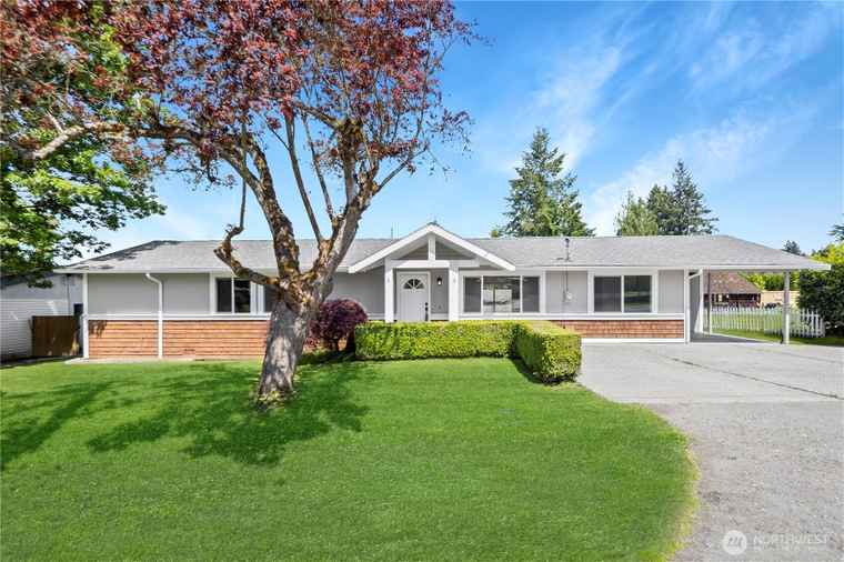 Photo of 26908 NE Stewart St Duvall, WA 98019