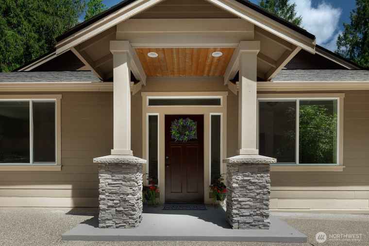 Photo of 5901 51st Ave NW Gig Harbor, WA 98335