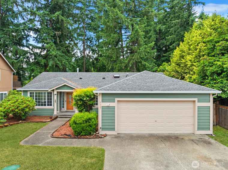 Photo of 4327 Cedar Ct SE Lacey, WA 98503
