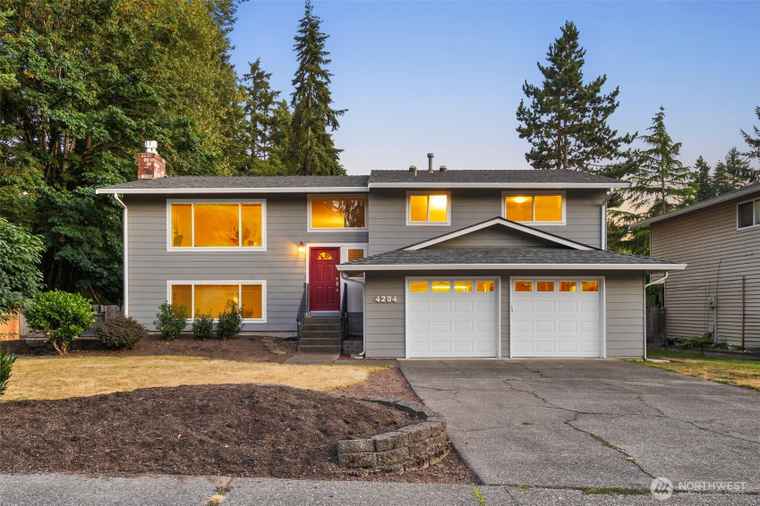 Photo of 4204 230th Pl SW Mountlake Terrace, WA 98043