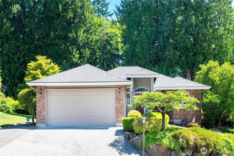 Photo of 14628 138th Way NE Woodinville, WA 98072
