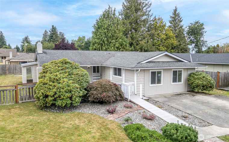 Photo of 1836 Florence St Enumclaw, WA 98022