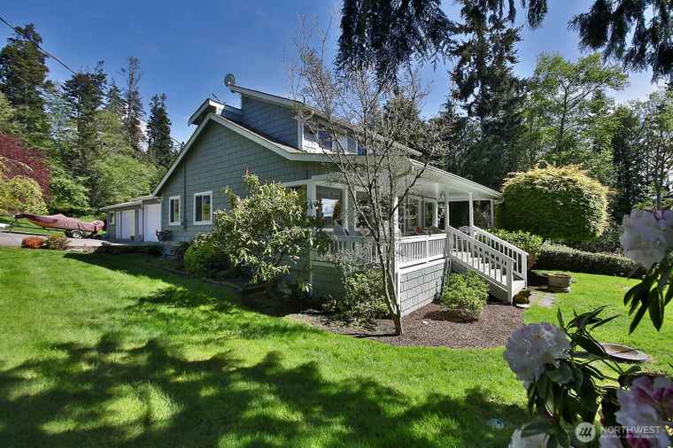 Photo of 1868 Foliage St Freeland, WA 98249