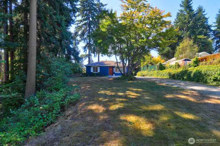 Photo of 22620 95th Pl W Edmonds, WA 98020