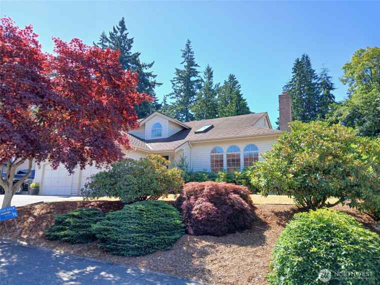 Photo of 4698 71st Pl SW Mukilteo, WA 98275