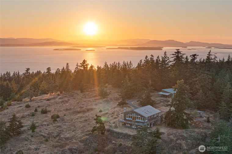 Photo of 312 Stormridge Rd Friday Harbor, WA 98250